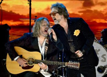 hear-new-two-new-black-crowes-songs