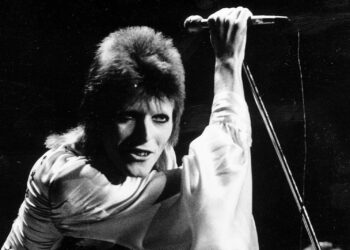 david-bowie’s-childhood-home-opens-for-public-visits