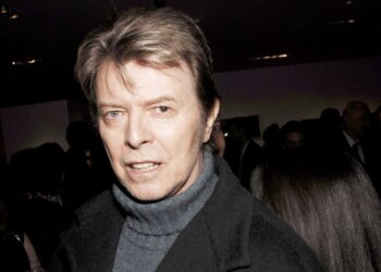 on-this-day-in-2016:-david-bowie-dies-after-quiet-cancer-battle