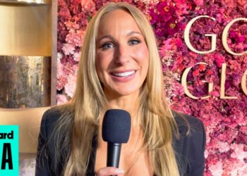 nikki-glaser-wants-to-do-‘wap’-karaoke-with-teyana-taylor-&-why-she-wants-to-host-the-golden globes