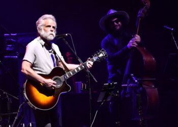 bob-weir-remembered-by-andy-cohen,-don-felder-&-more-after-his-death-at 78
