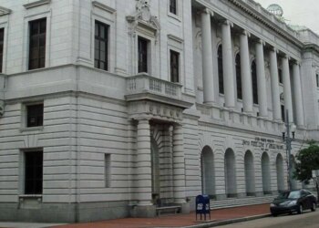 fifth-circuit-court-of-appeals-hands-down-landmark-vetter-v-resnik-copyright-termination-decision-—-‘no-explicit-geographical-limitation’-to-us.-copyright-recaptures