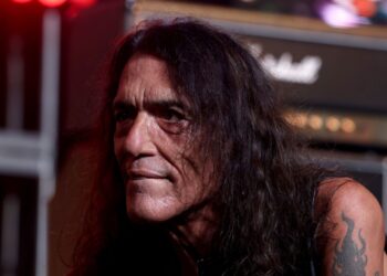 ratt’s-stephen-pearcy-names-metal-song-he-wants-at-his-funeral