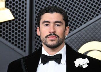 bad-bunny’s-back-catalog-doubles-in-streams-— with-triple-gains-for-‘debi-tirar-mas-fotos’-— following-big-grammys night