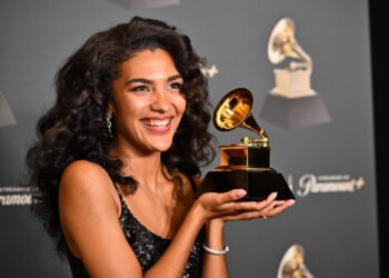 olivia-dean-won-best-new-artist-at-the-grammys-but-lost-in-that-category-at-the-brits.-who-else-has-done that?