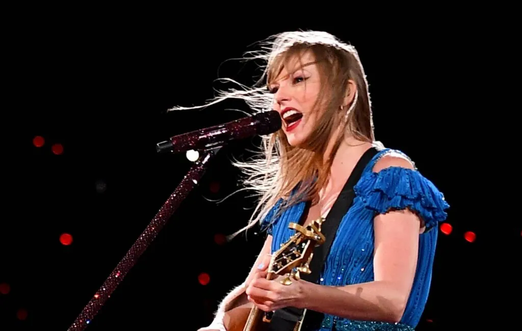 taylor-swift-postpones-rio-de-janeiro-show-due-to-extreme-heat