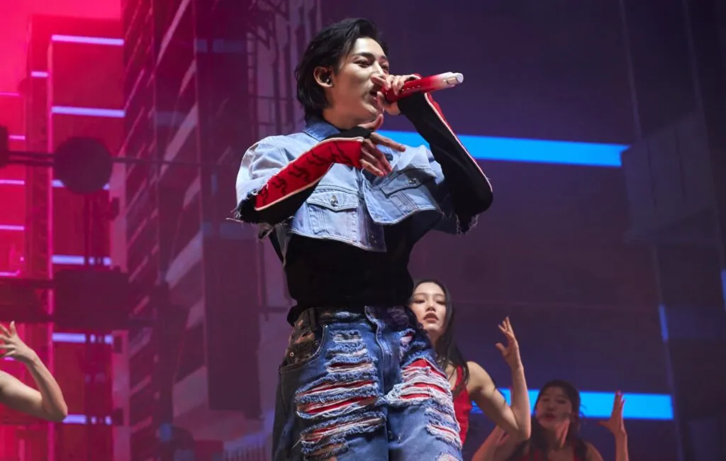 bambam-says-there’s-no-bad-blood-between-got7-and-former-label-jyp-entertainment