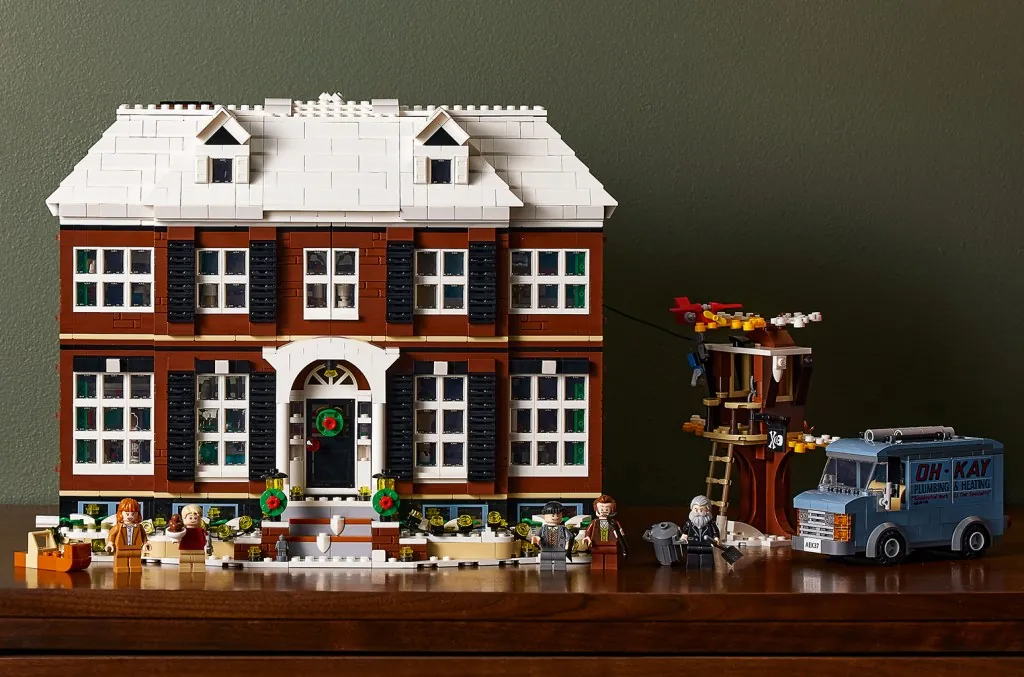 ‘home-alone’-gets-a-lego-makeover-just-in-time-for-the-holidays-&-it’s-still-in-stock:-where-to buy