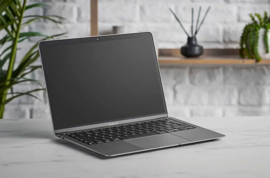 black-friday-laptop-deals:-score-up-to-41%-off-apple-macbooks-&-more models