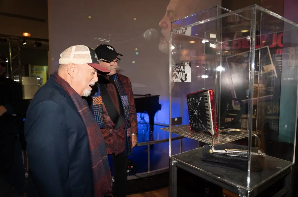 billy-joel-will-still-tour-after-his-last-msg-show:-‘we’re-going-to-different places’