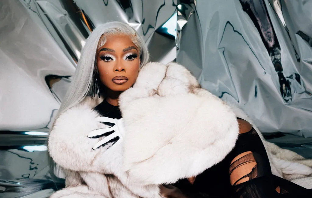 listen-to-lola-brooke’s-exclusive-playlist-to-accompany-the-cover