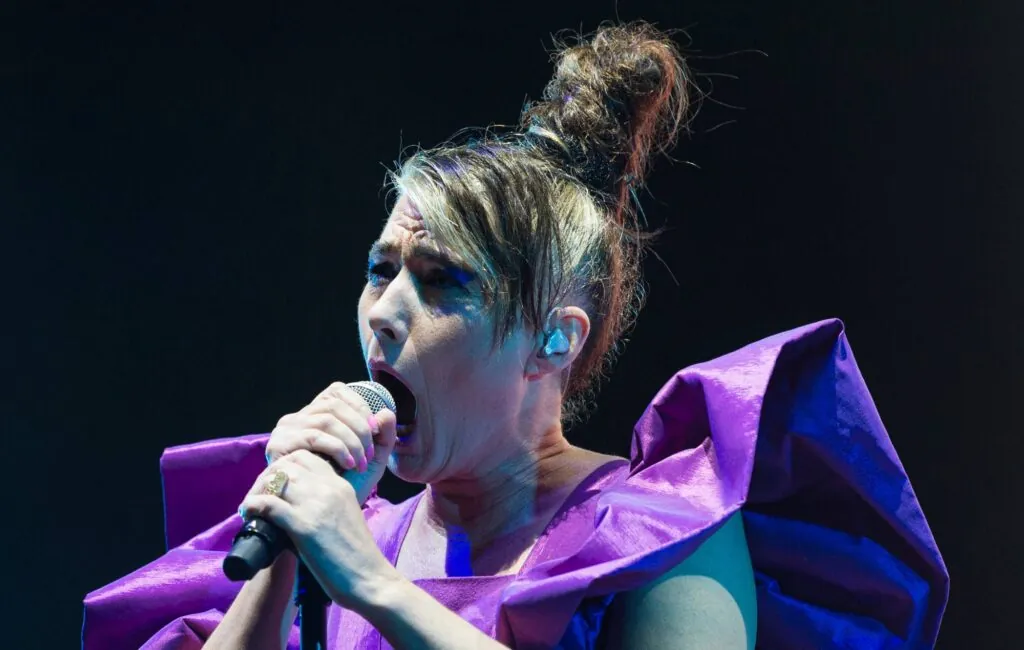 kathleen-hanna-announces-2024-us-book-tour-to-support-memoir