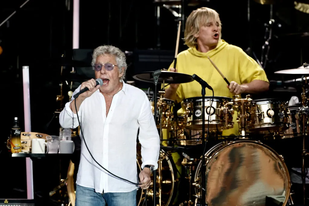 zak-starkey-out-again-as-the-who’s-drummer