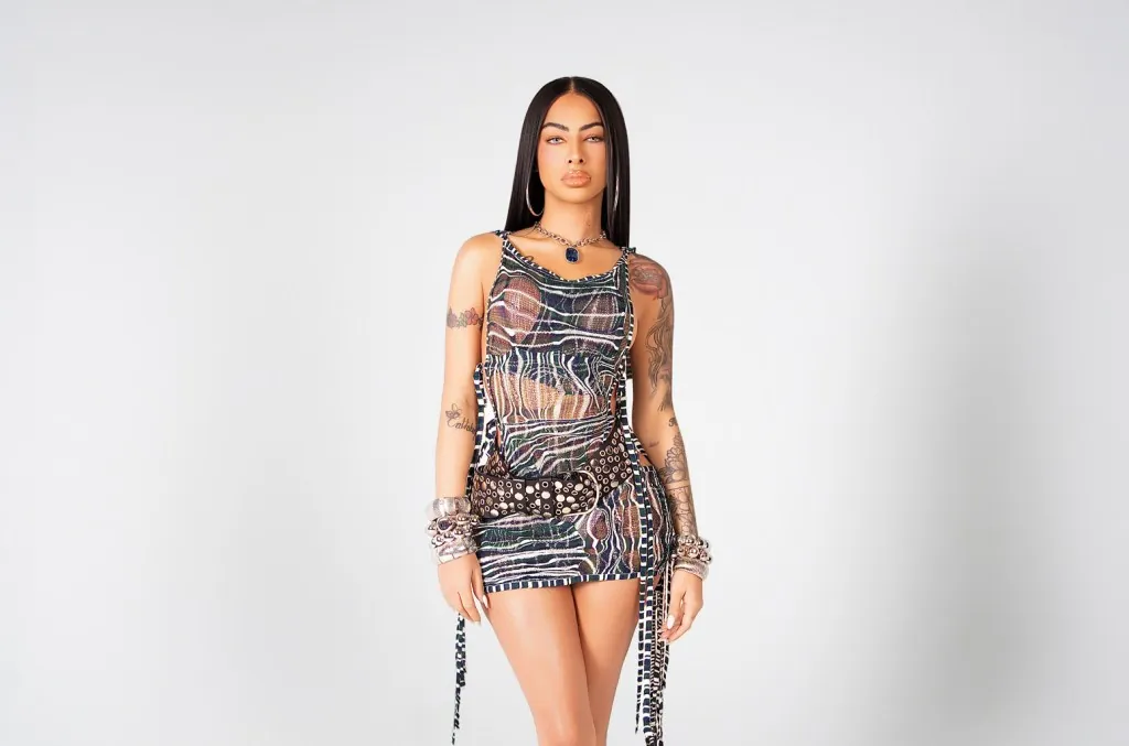 here-are-all-the-2025-heat-latin-music-awards-performers-&-how-to-watch-the show