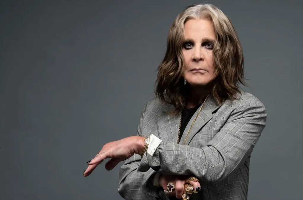 ozzy-osbourne-says-he’s-going-to-make-it-to-stage-for-final-black-sabbath-show-‘by-hook-or-by crook’