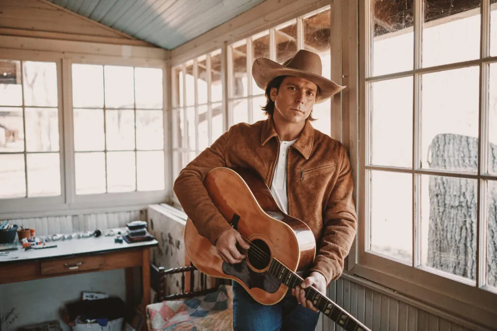 “my-family-is-the-most-important-thing-in-my-life”:-lukas-nelson-pulls-out-of-bristol-rhythm-&-roots-reunion-after-dad-requests-farm-aid-participation