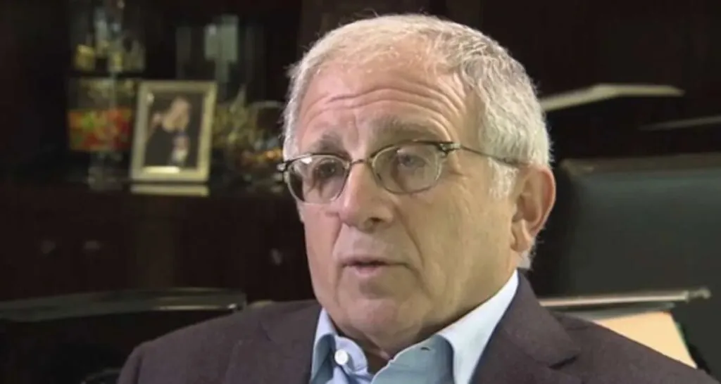 federal-lawmakers-demand-‘detailed’-fireaid-accounting-from-irving-azoff,-say-the-remaining-funds-should-‘be-allocated-directly-to-victims’