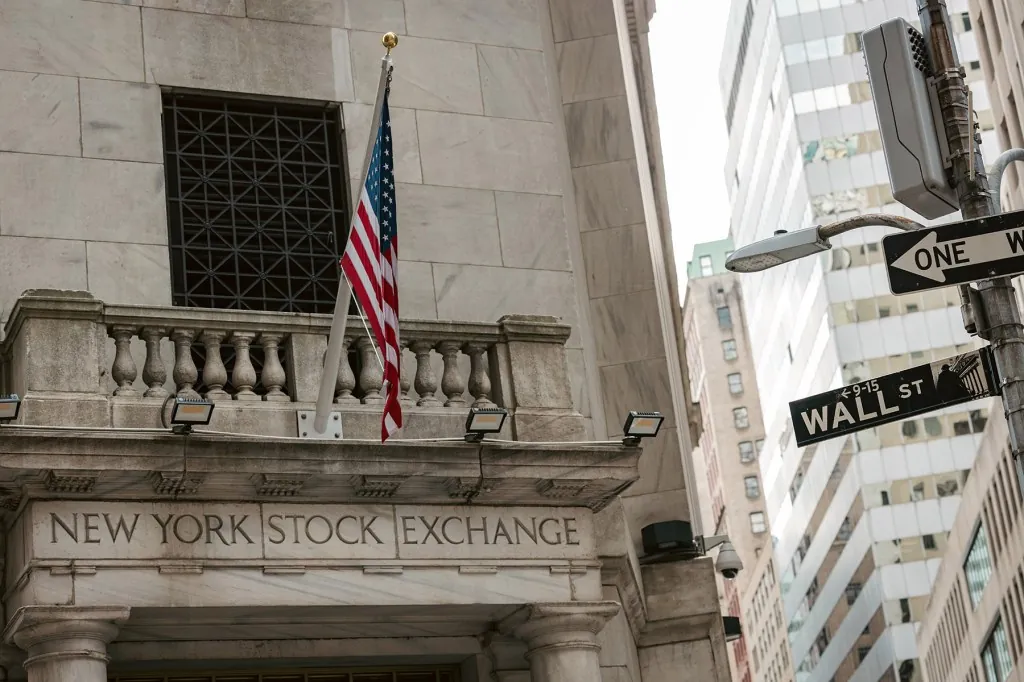 live-nation-shares-hit-new-high,-msg-entertainment-and-sphere-entertainment-stocks-post-big gains