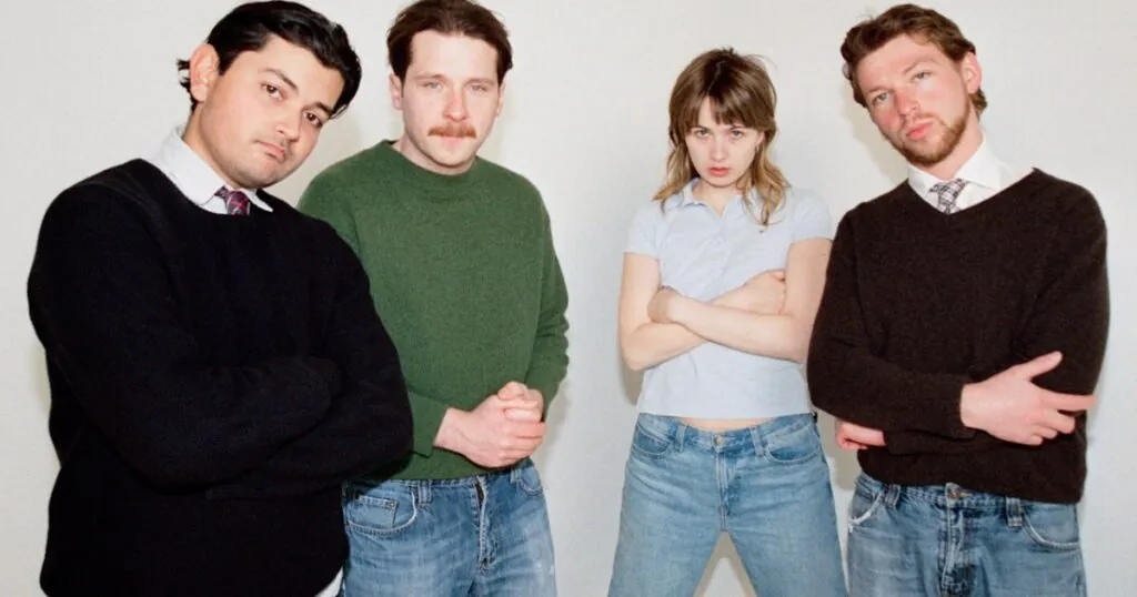 the-belair-lip-bombs-share-vulnerable-new-single-‘don’t-let-them-tell-you’