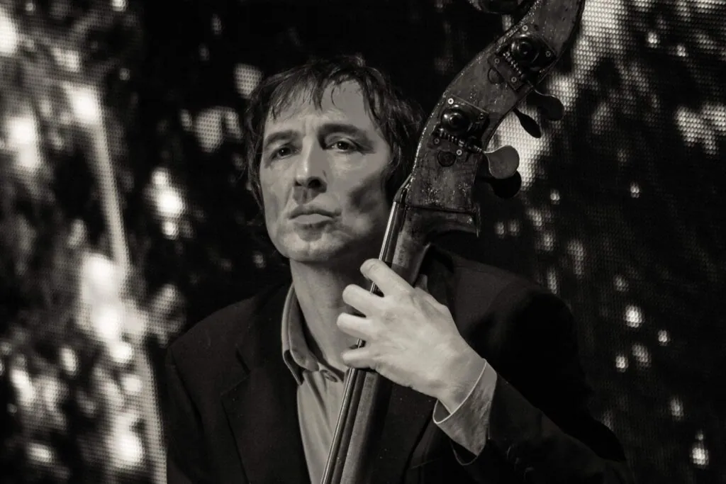 when-the-instrument-chooses-you:-how-emotional-connection-influences-performance-quality