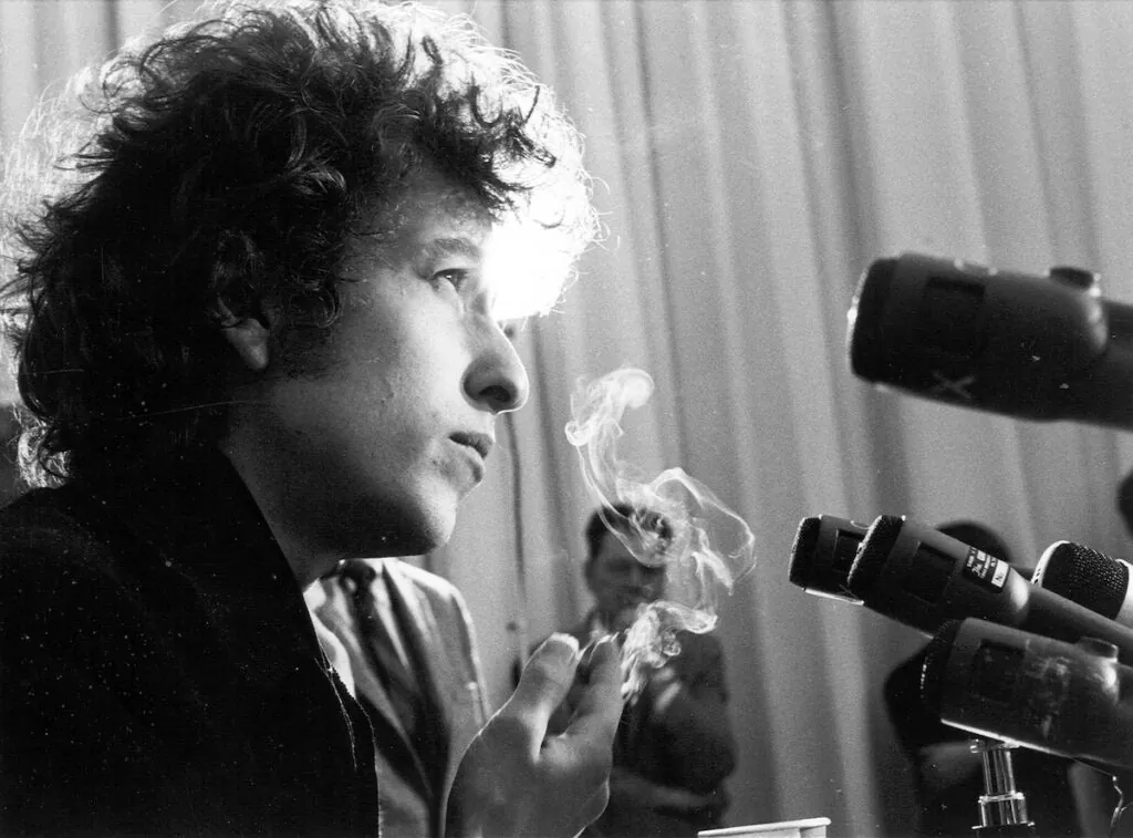 deep-cut-friday:-‘tombstone-blues’-by-bob-dylan