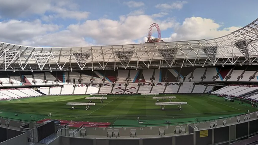 uk-preparing-to-cap-ticket-resale-price-at-“face-value”—live-nation,-stubhub-shares-tumble